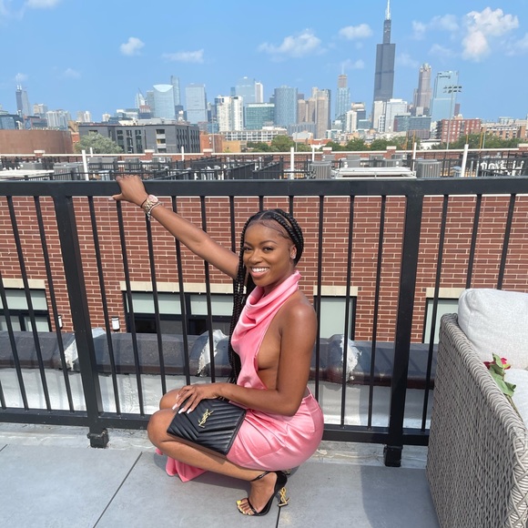 Meet your Posher, Lasasha - Picture 2 of 2